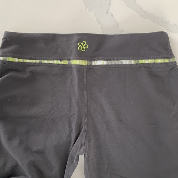 Yoga Capri - Picture 5 of 6